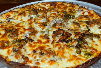 Quatro's Deep Pan Pizza signature dishes Quatro's Challenge Pizza
Meateater Bonanza Pizza
Chicken Bacon Ranch Pizza